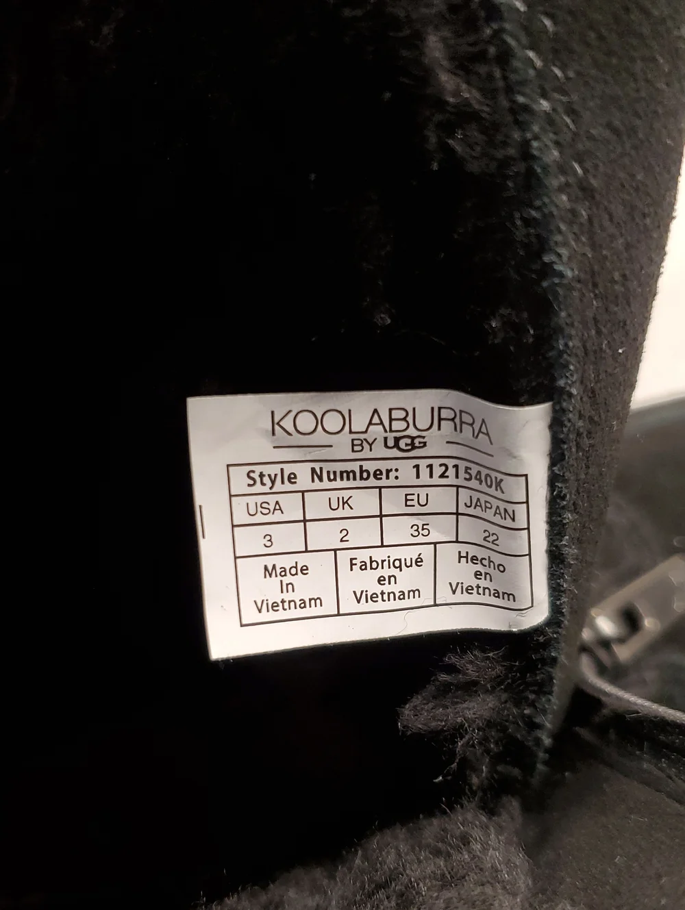 Koolaburra Black Suede Shearling-Cuff Zip Ankle Boots (youth sz 3)